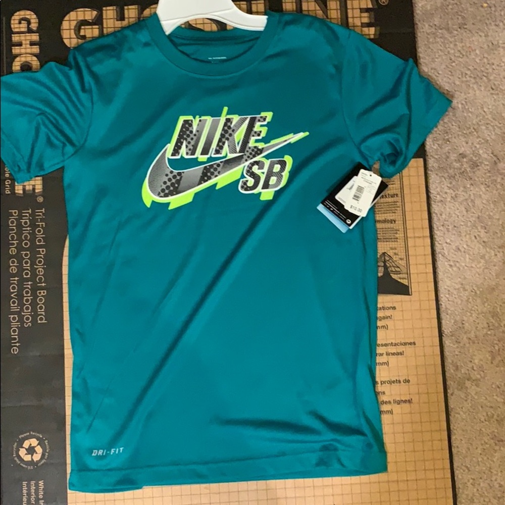 Green Nike SB Shirt
